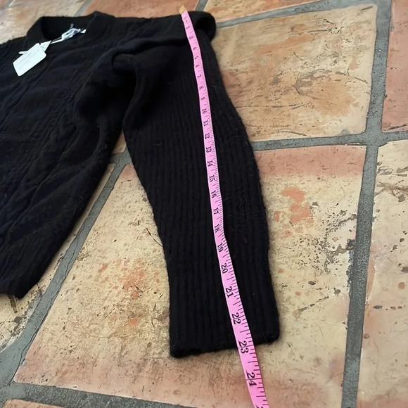 New ✨ ELAN Cable Knit Exaggerated Drop Shoulder Sweater Black Size XS MSRP$89 - Picture 7 of 8